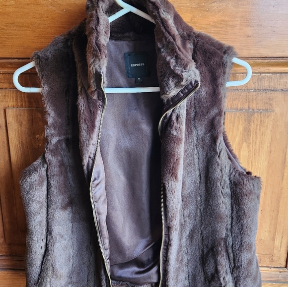 Womens express vest - Picture 4 of 9